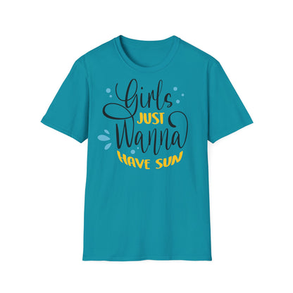 Girls just wanna have sun T-shirt